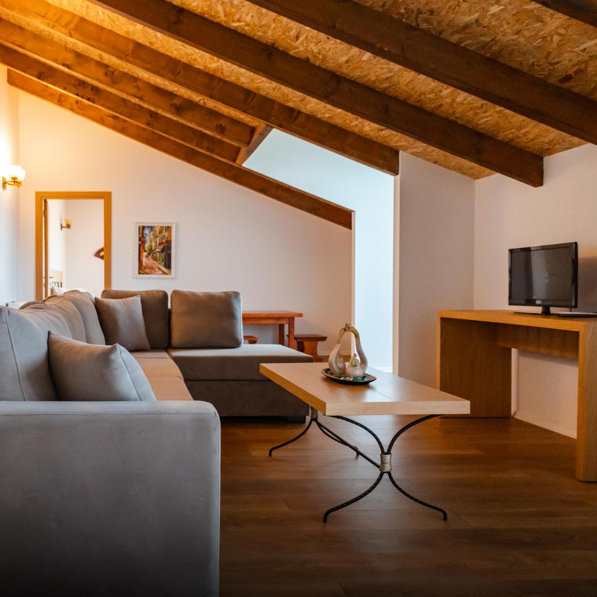 Hotel Gle-Alb Agrotourism Tepelene Exteriér fotografie