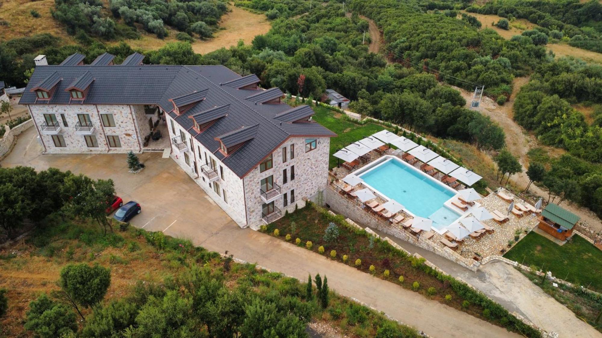 Hotel Gle-Alb Agrotourism Tepelene Exteriér fotografie